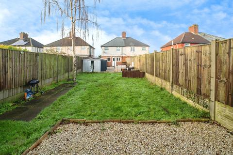 3 bedroom semi-detached house for sale, Woodland Avenue, SUTTON-IN-ASHFIELD, Nottinghamshire, NG17