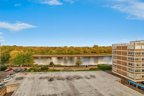 Rivermead, Wilford Lane, West Bridgford, Nottingham, NG2