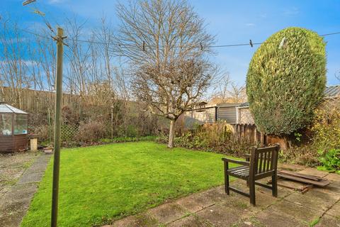 3 bedroom detached house for sale, Barnfield, Wilford, Nottinghamshire, NG11