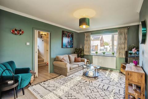 4 bedroom semi-detached house for sale, Spinney Close, West Bridgford, Nottingham, Nottinghamshire, NG2