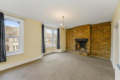 1 bedroom flat to rent, Forest Road, Walthamstow, E17