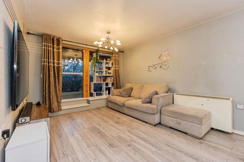 2 bedroom flat for sale, Chester Road, Old Trafford, Manchester, M16
