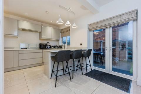 4 bedroom semi-detached house for sale, Thirlmere Avenue, Stretford, Lancashire, M32