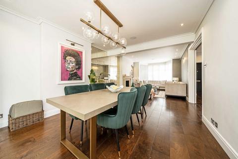 6 bedroom detached house for sale, Downage, London NW4