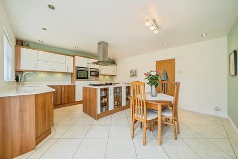 3 bedroom bungalow for sale, Sandicroft Close, Birchwood, Warrington, Cheshire, WA3