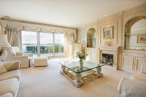 4 bedroom house for sale, Shore Road, Sandbanks, Poole, Dorset, BH13