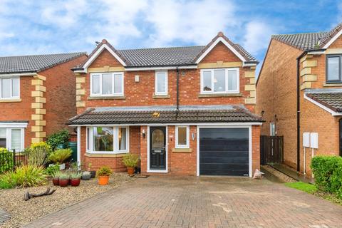 4 bedroom detached house for sale, Marazion Drive, Darlington, Durham, DL3