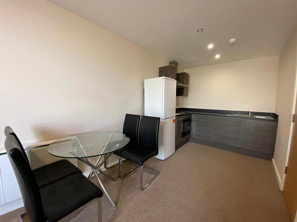 Kitchen/ reception r