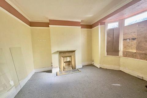 3 bedroom terraced house for sale, Bolckow Road, Grangetown, Middlesbrough, North Yorkshire, TS6