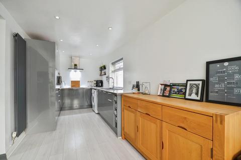 undefined, Windsor Crescent, Nunthorpe, Middlesbrough, North Yorkshire, TS7