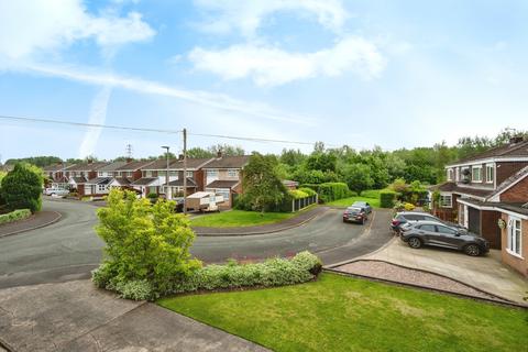 3 bedroom semi-detached house for sale, Warton Close, Penketh, Warrington, Cheshire, WA5