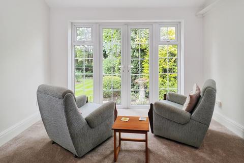 3 bedroom semi-detached house for sale, Brookland Drive, Beeston, Nottingham, Nottinghamshire, NG9