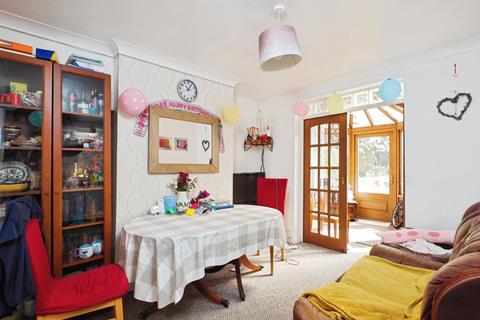 3 bedroom semi-detached house for sale, Salisbury Street, Beeston, Nottingham, Nottinghamshire, NG9