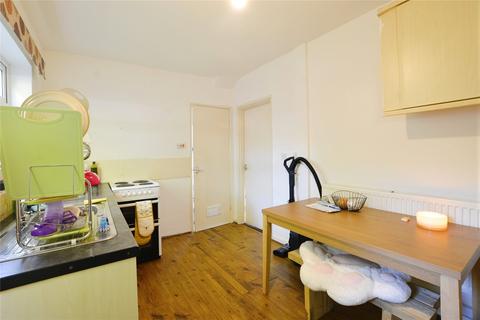 3 bedroom end of terrace house for sale, Baslow Drive, Beeston, Nottingham, Nottinghamshire, NG9