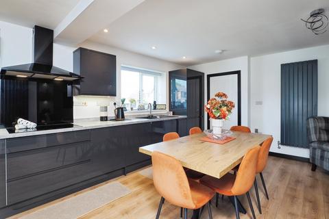 3 bedroom detached house for sale, Church Street, Stapleford, Nottingham, Nottinghamshire, NG9