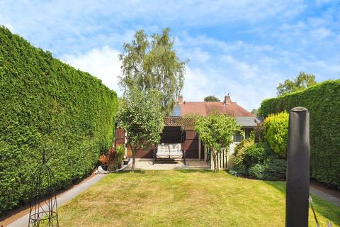 3 bedroom semi-detached house for sale, Ash Tree Square, Bramcote, Nottingham, Nottinghamshire, NG9