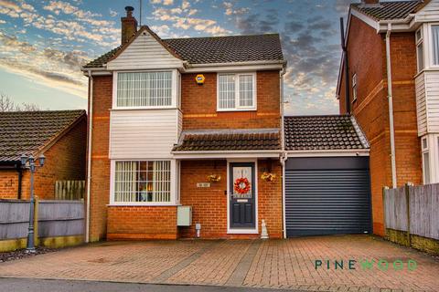 3 bedroom detached house for sale, Linden Road, Worksop S80