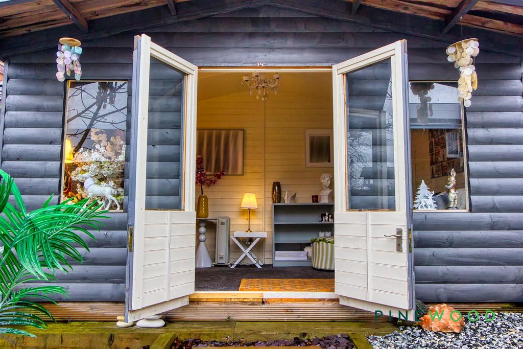 Summer house