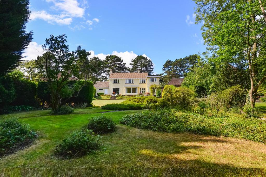 Downs Hill, Beckenham, BR3 4 bed detached house £1,150,000