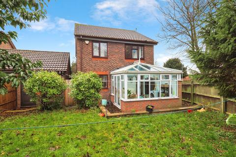 3 bedroom detached house for sale, Mountbatten Way, Beeston, Nottingham, Nottinghamshire, NG9