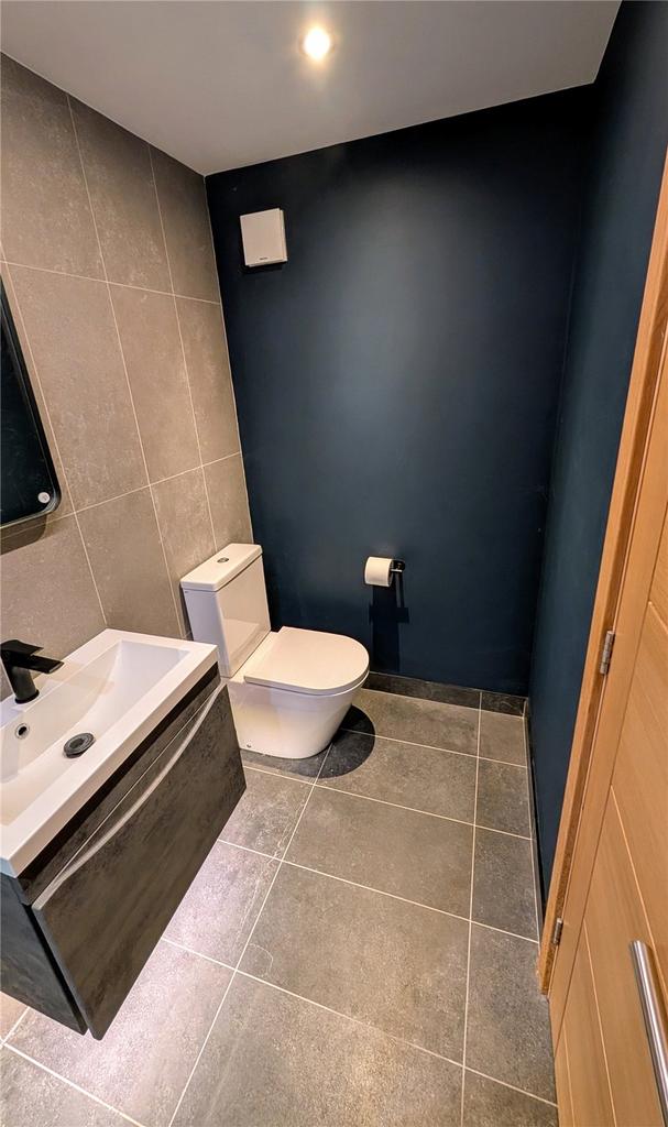 Ensuite