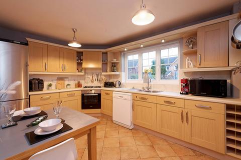 undefined, 11 Streamfield Gate, Glasgow, G33 1SJ