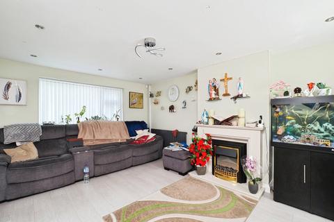 3 bedroom end of terrace house for sale, Church Street, Stapleford, Nottingham, Nottinghamshire, NG9
