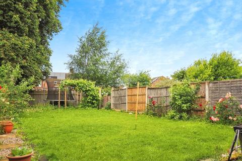3 bedroom end of terrace house for sale, Church Street, Stapleford, Nottingham, Nottinghamshire, NG9