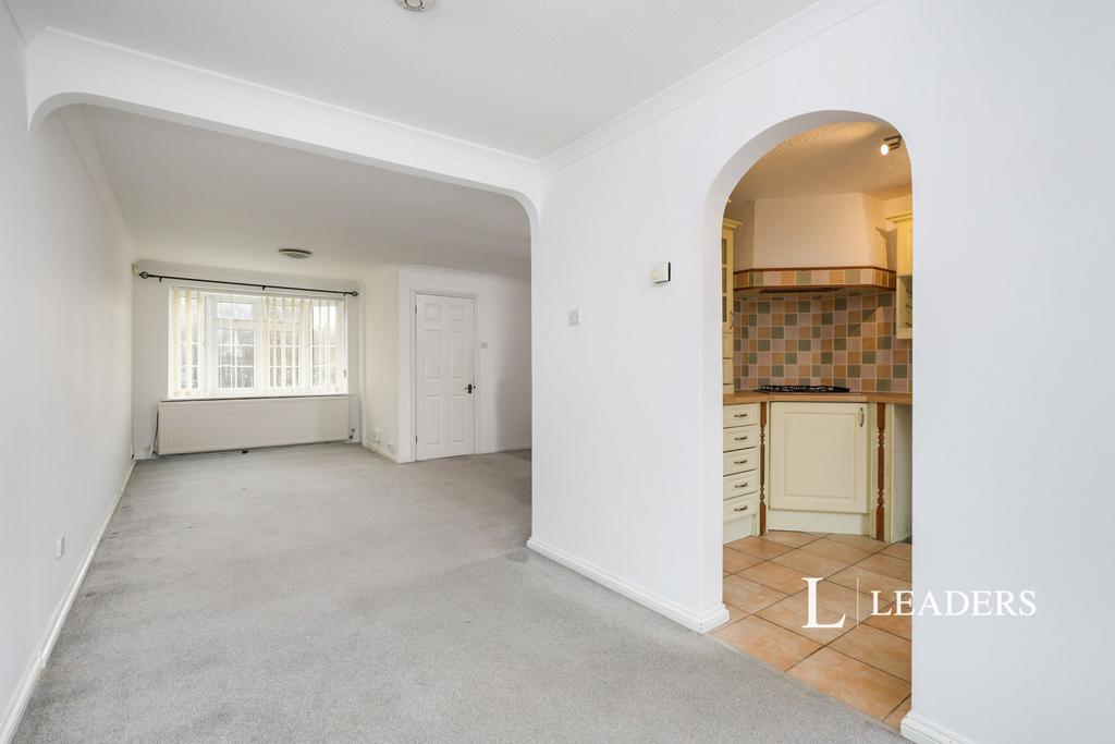 Dining Room-Lounge