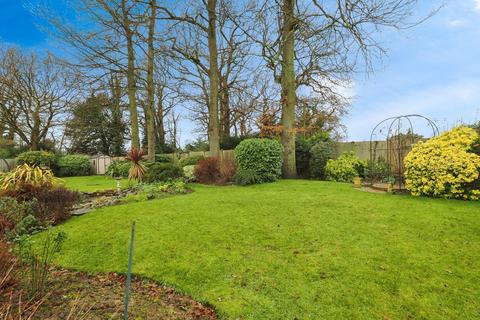 4 bedroom bungalow for sale, Katherine Drive, Toton, Nottingham, Nottinghamshire, NG9