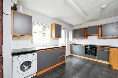 undefined, Anderson Crescent, Beeston, Nottingham, Nottinghamshire, NG9