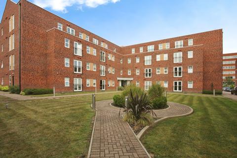 2 bedroom flat for sale, Woodside Park, Rugby, Warwickshire, CV21