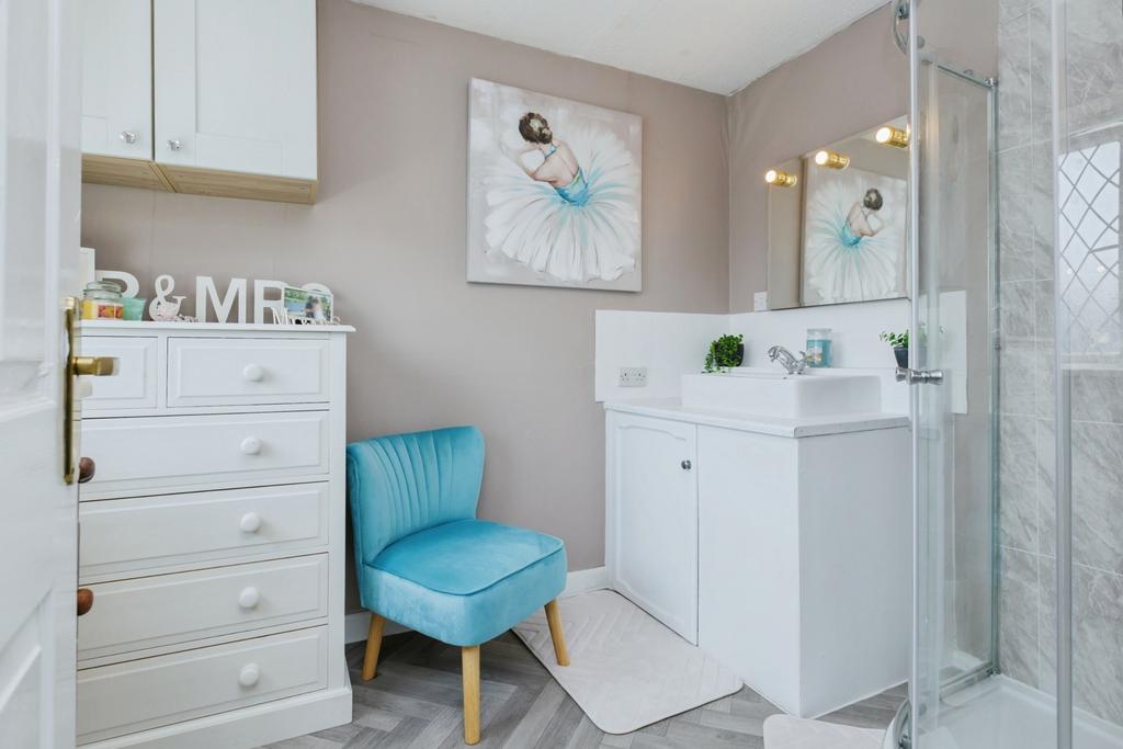 Ensuite