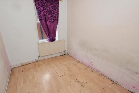4 bedroom terraced house for sale, Armley Lodge Road, Leeds, West Yorkshire