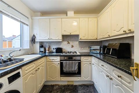 2 bedroom semi-detached house for sale, Lancaster Way, Glen Parva, Leicester, Leicestershire, LE2