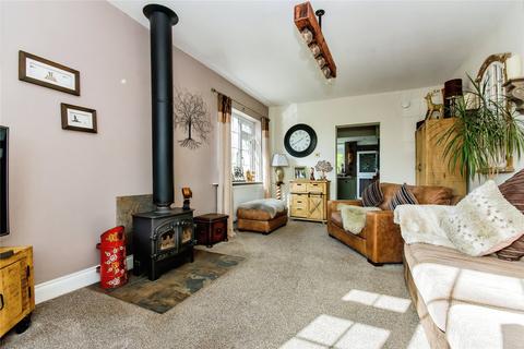 3 bedroom bungalow for sale, Tattershall Road, Boston, Lincolnshire, PE21