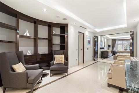 undefined, Parkside, London SW1X