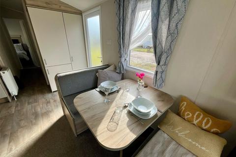 2 bedroom mobile home for sale, Lakes Country Park, Tattershall, Lincolnshire, LN4