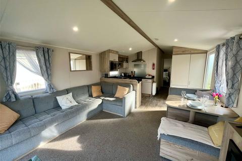2 bedroom mobile home for sale, Lakes Country Park, Tattershall, Lincolnshire, LN4