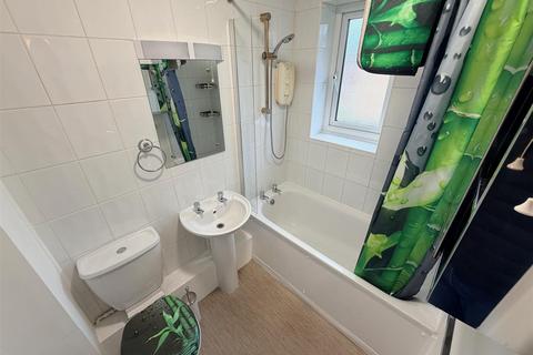 undefined, River Leys, Cheltenham, GL51