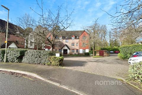 2 bedroom apartment for sale, Tamworth Drive, Fleet, Hampshire