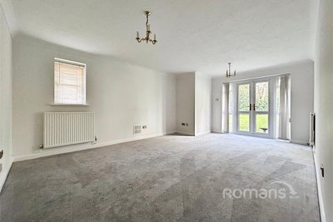 2 bedroom apartment for sale, Tamworth Drive, Fleet, Hampshire