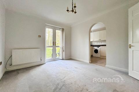 2 bedroom apartment for sale, Tamworth Drive, Fleet, Hampshire