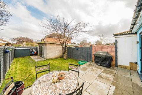 undefined, Prospect Crescent, Twickenham TW2
