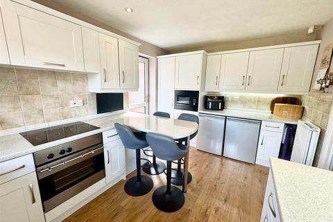 3 bedroom detached house for sale, Sandby Drive, Marple Bridge, Stockport