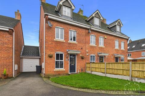 3 bedroom townhouse for sale, Russett Close, Barwell