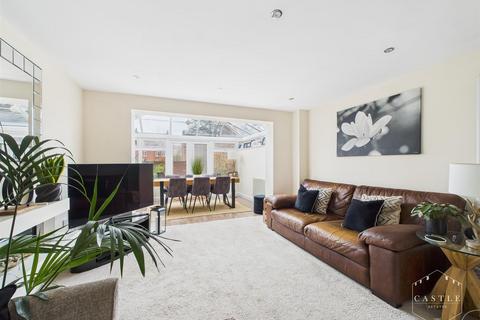 3 bedroom townhouse for sale, Russett Close, Barwell