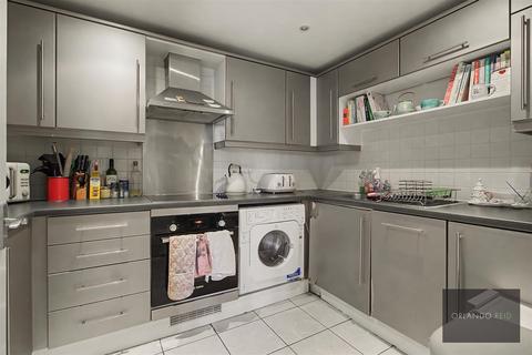 2 bedroom apartment for sale, Stockwell Green, London