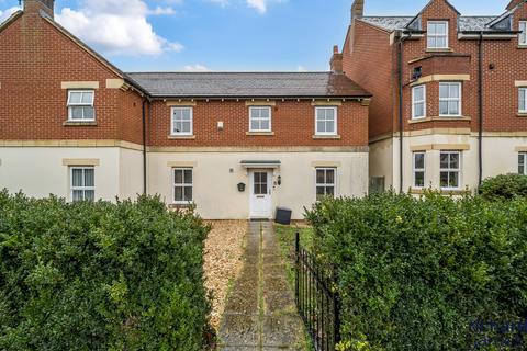 3 bedroom semi-detached house for sale, Pioneer Road, Oakhurst, Swindon, SN25