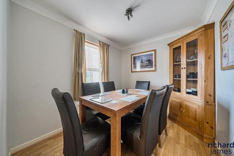 3 bedroom semi-detached house for sale, Pioneer Road, Oakhurst, Swindon, SN25